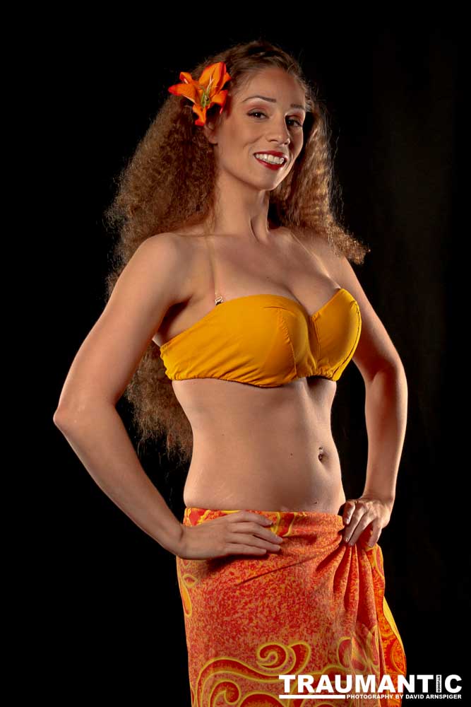 What a blast to get to shoot with a gorgeous Tahitian Dancer.  Ne-Ne was looking for shots to use to promote herself, and I got an opportunity to shoot something truly beautiful and interesting.